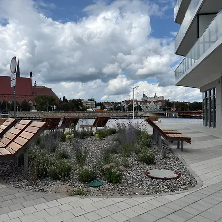 Jbhotels Prestige By The River Апартаменты Щецин