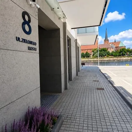 Jbhotels Prestige By The River 3* Щецин